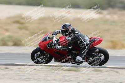 media/May-05-2025-Moto Forza (Mon) [[3c1838c5e5]]/2-B Group/Session 3 (Panning Test Turn 14 Inside)/
